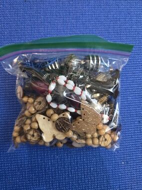 💍 Bundle — 2 Bags of Jewelry for $12! 🎉
